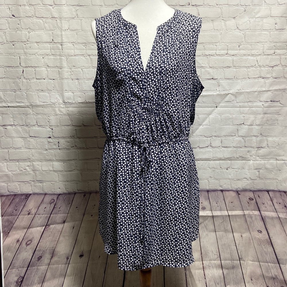 Gap sleeveless dress, navy with tiny white flowers size xl